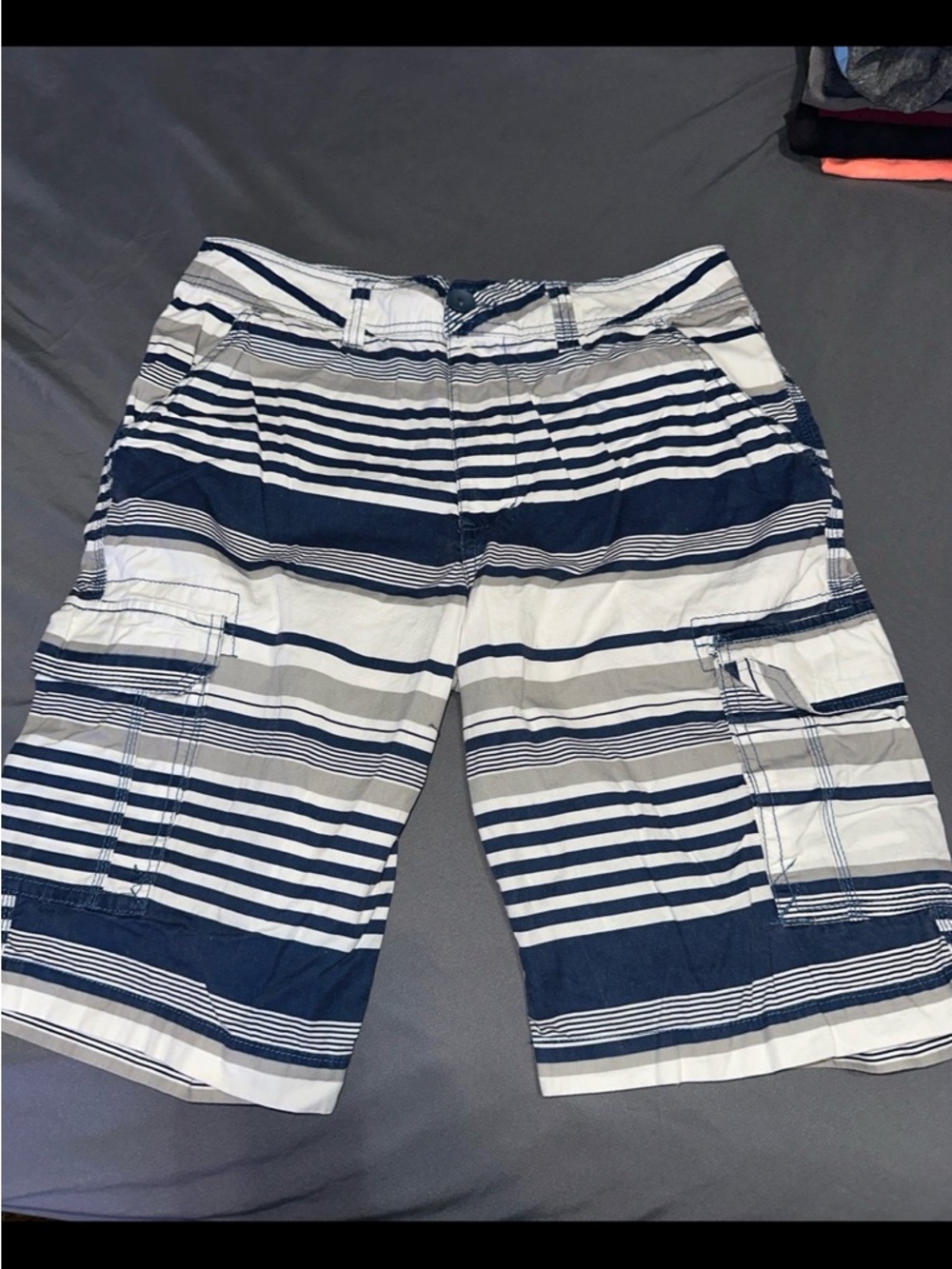 Carbon Blue and White Striped Mens Shorts Size 30